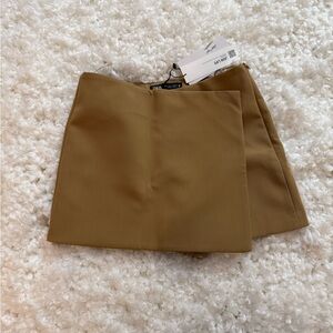Zara Tan Mini Skort, S
